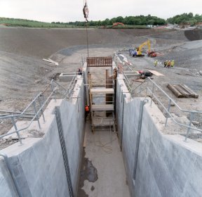 Lock on south side of railway line