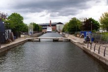 Alternative accss opening footbridge to east of Sylvania Way, May 2001